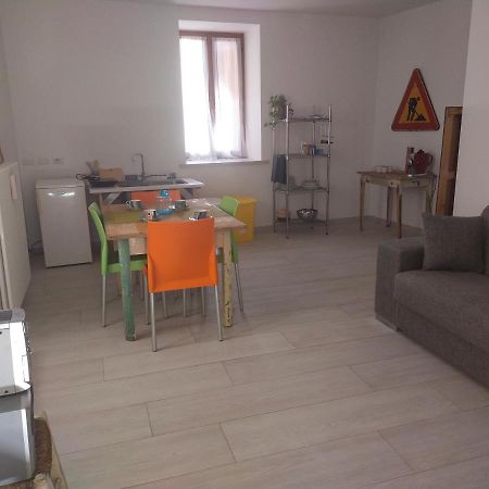 La Tana Dell'Artista Hotel Arco Kültér fotó