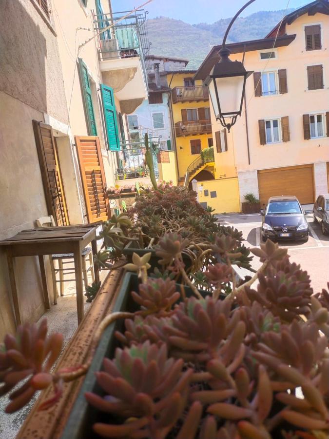 La Tana Dell'Artista Hotel Arco Kültér fotó